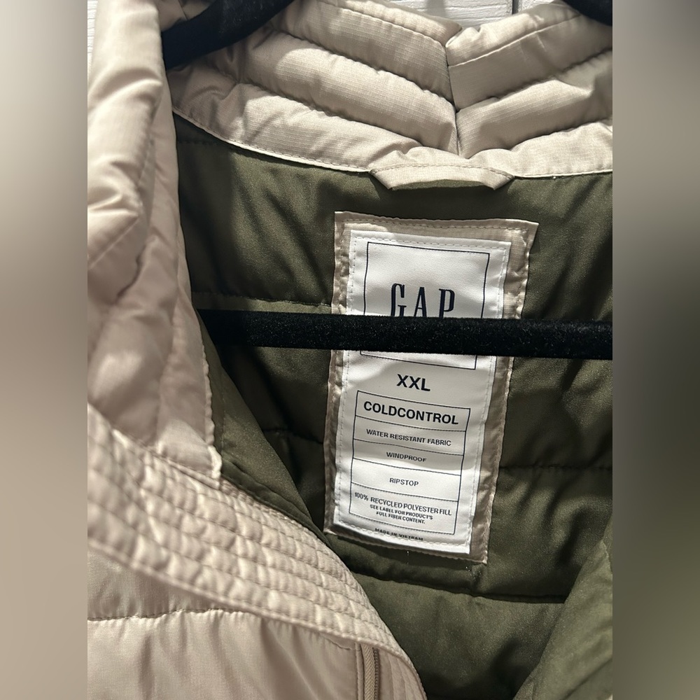 GAP Cold Control Puffer Jacket - Picture 2 of 5